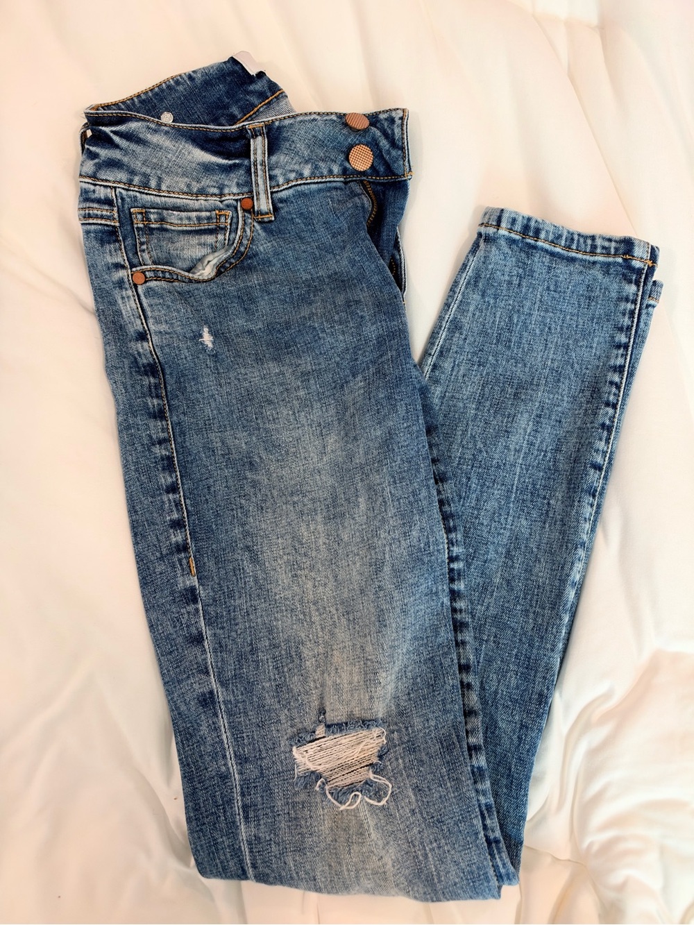 CAbi Medium Blue Women's Skinny Jeans with Knee Distress